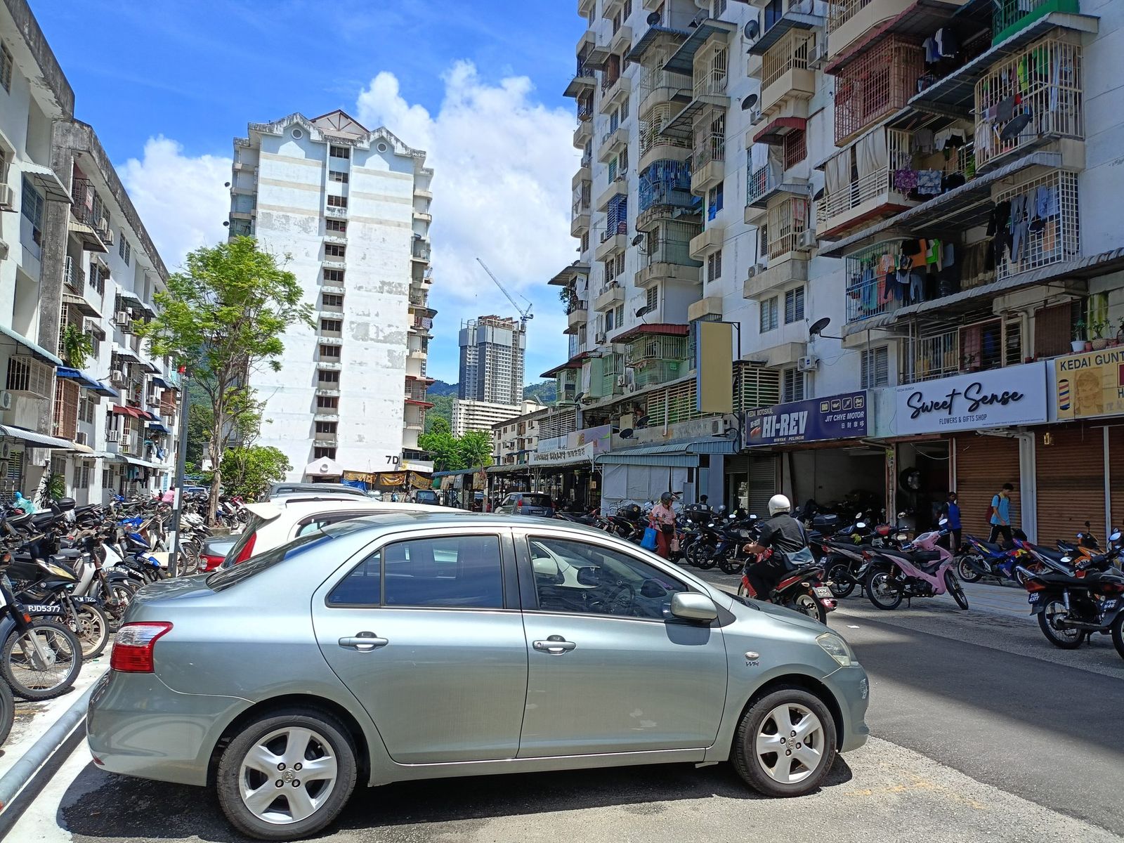 Desa Intan at Farlim, Block 7A 3 bedrooms unit 650SF FOR SALE - Image 13