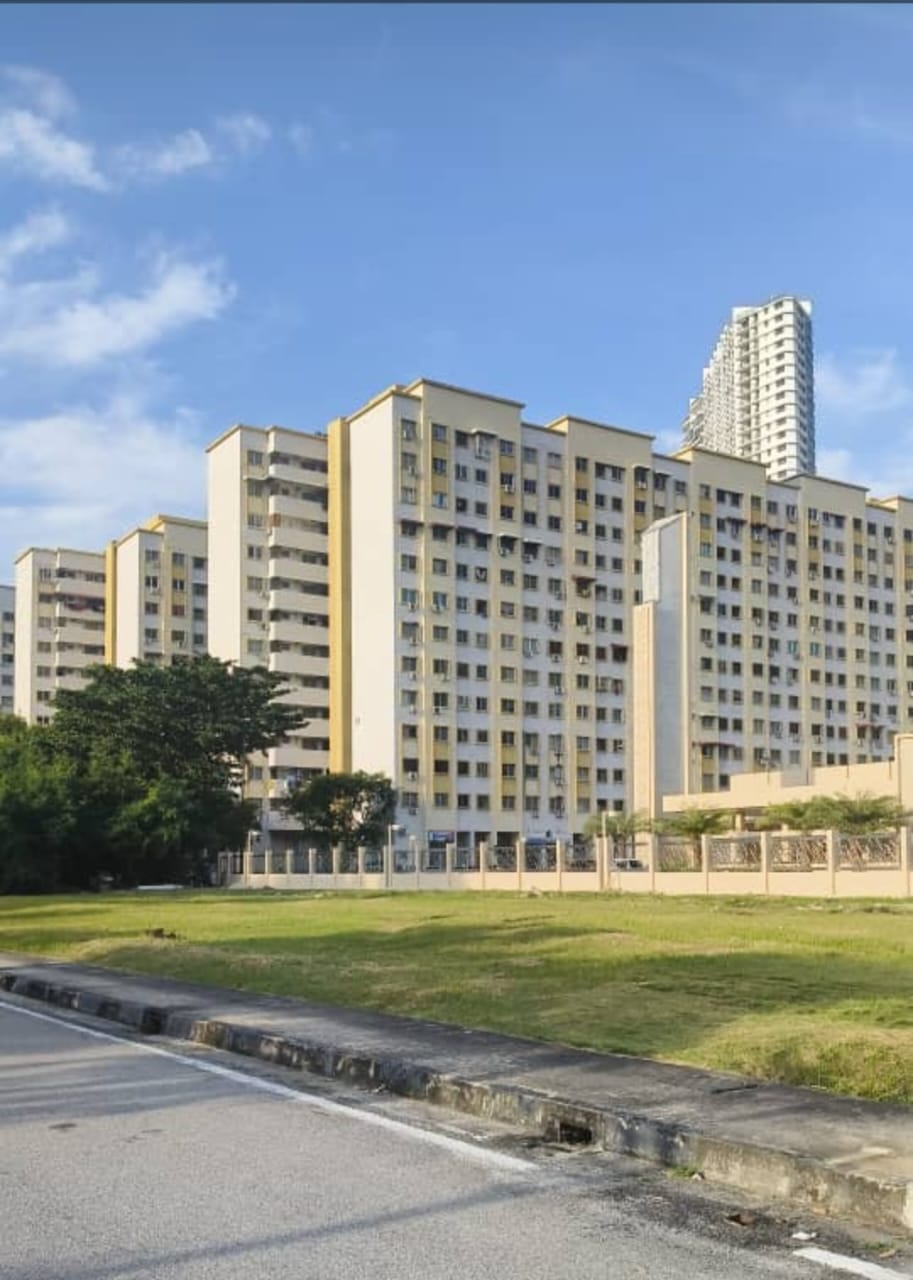 Palm Court Apartment for Sale at Tanjung Tokong PENANG - Image 1