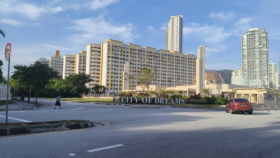 Palm Court Apartment for Sale at Tanjung Tokong PENANG - Image 2