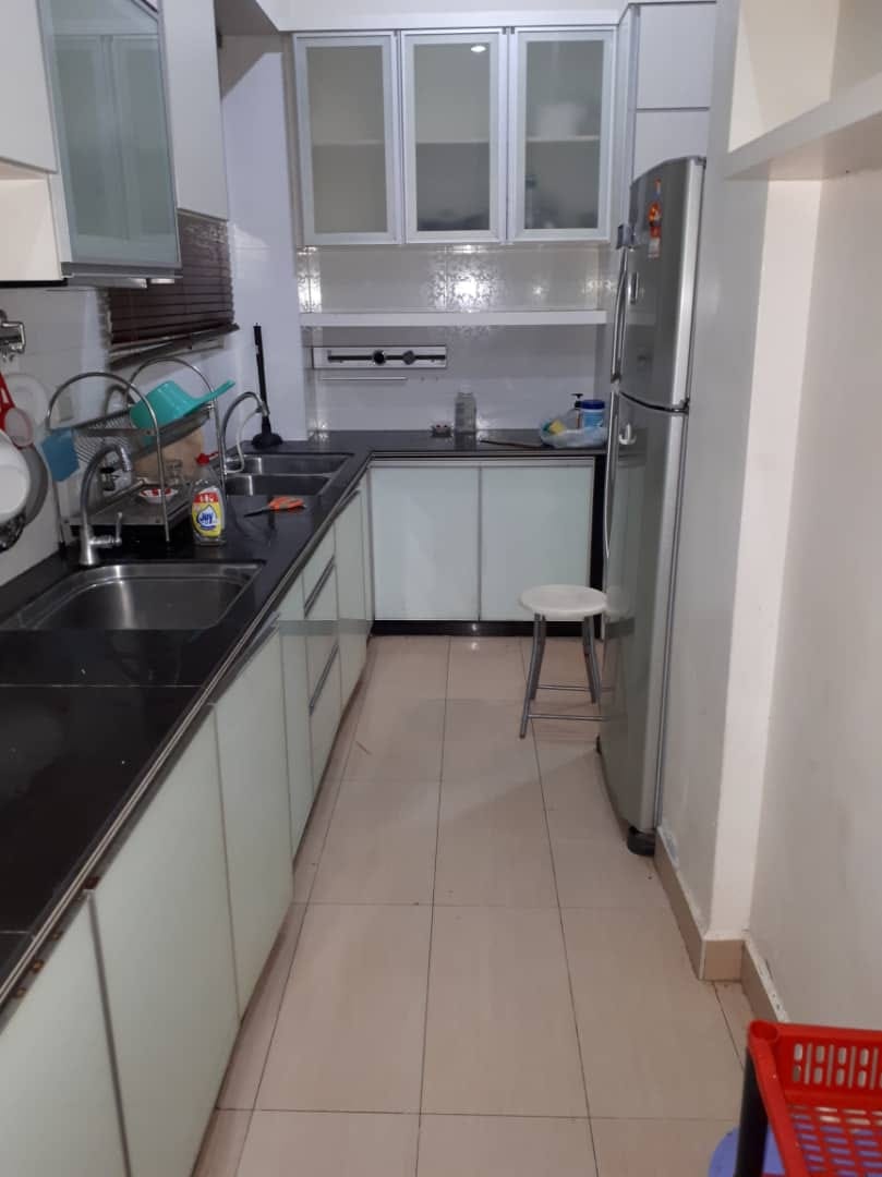 FOR SALE -GARDEN UNIT AT I-REGENCY WITH 2 CARPARK - Image 11