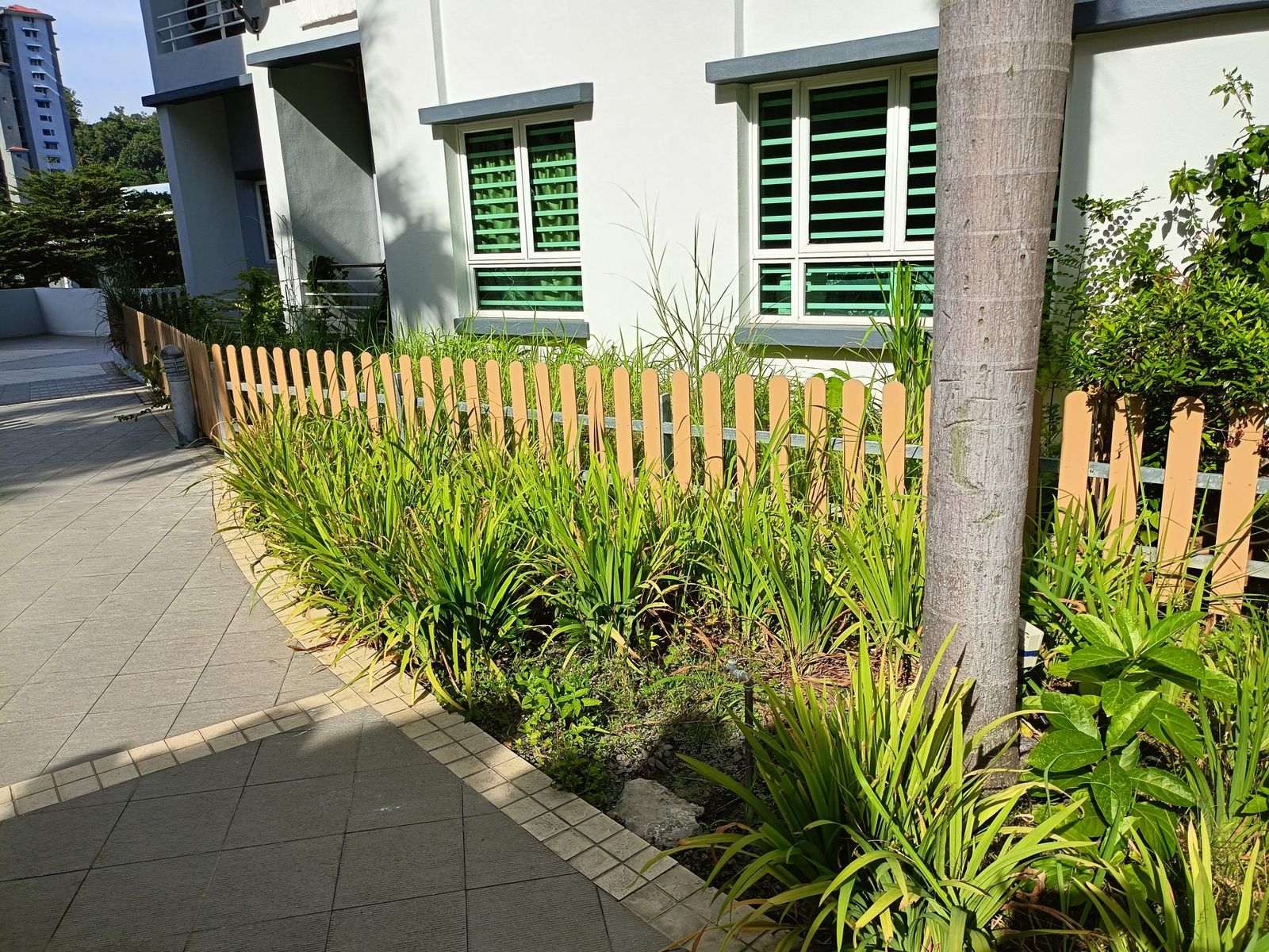 FOR SALE -GARDEN UNIT AT I-REGENCY WITH 2 CARPARK - Image 16