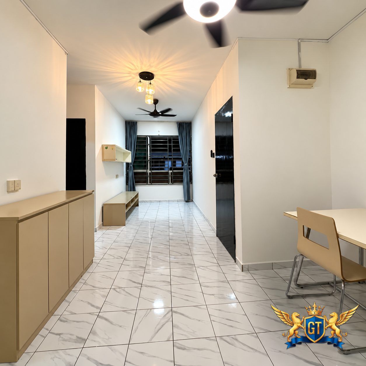 For Sale University Condo Apartment 2  - Image 2