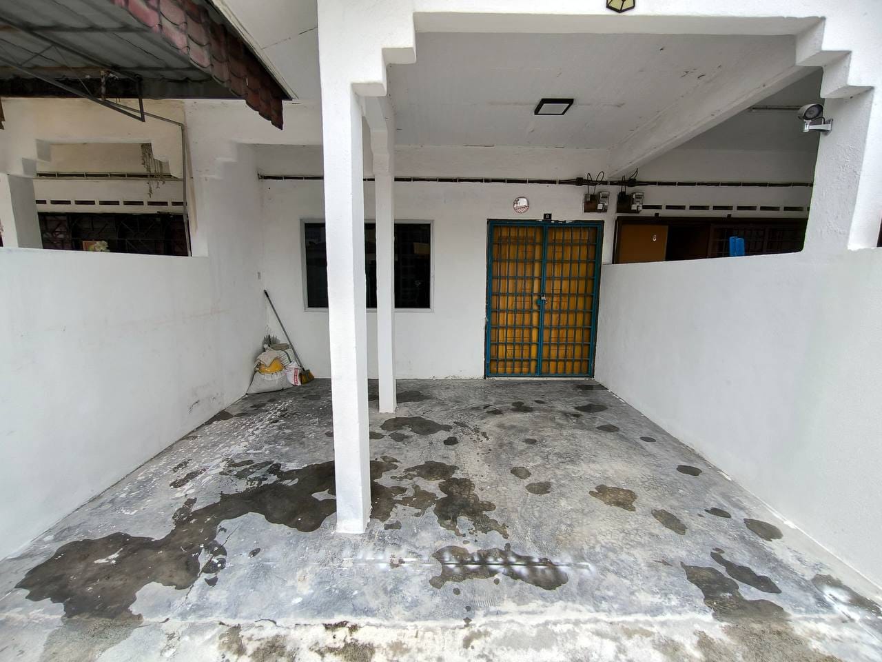 View - Rumah Sewa Fully Renovated di Taman Sri Indah, Klang – RM1,500/Bulan! - Image 9