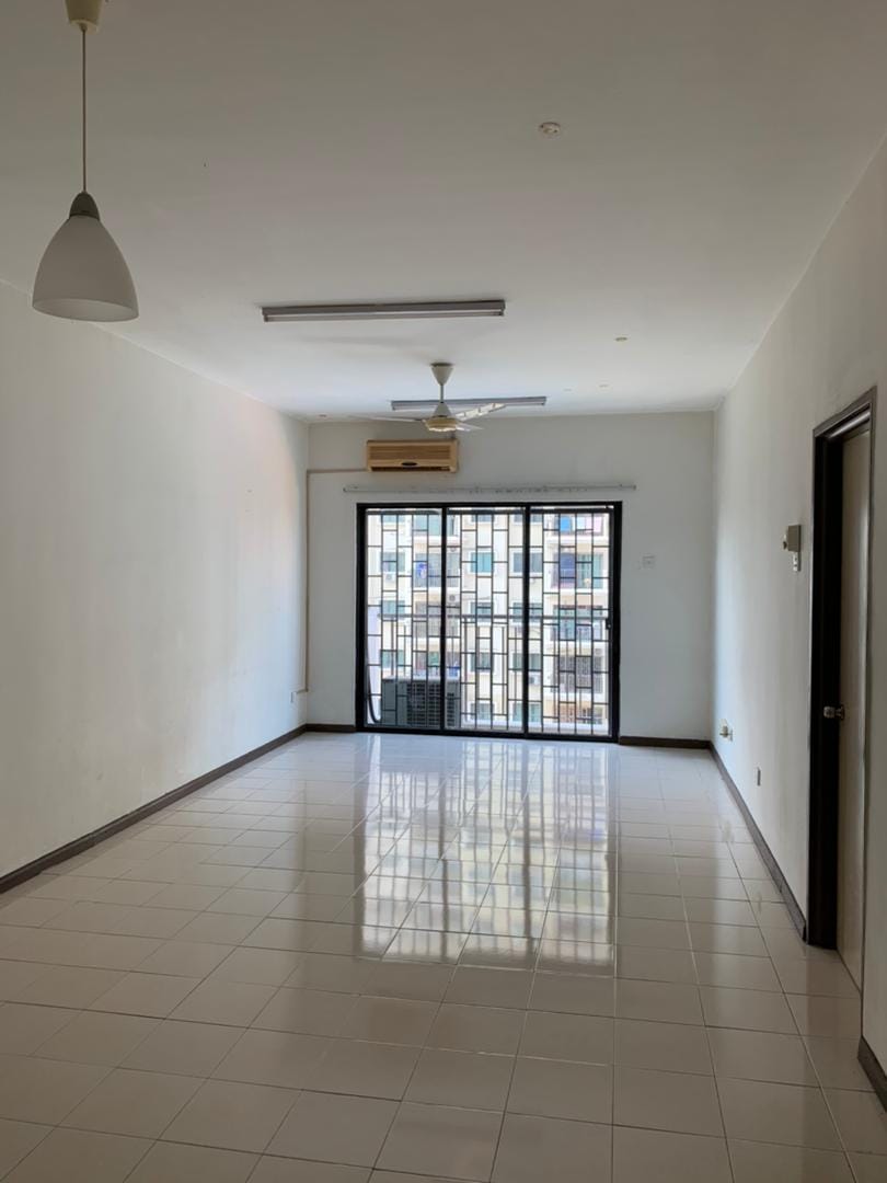Medium Height | Pool View | Priced to sell fast - Image 7