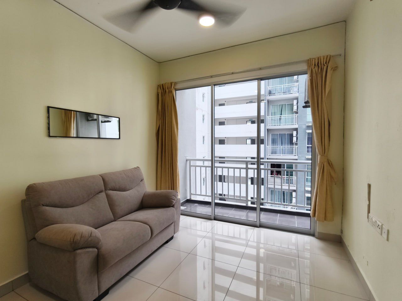 Living room - The Aliff Residences Tampoi for Rent | Furnished | RM1,500 - Image 1