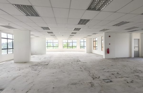 STRATEGIC LOCATION! 5 STOREY BUILDING AT KELANA JAYA, PETALING JAYA - Image 2