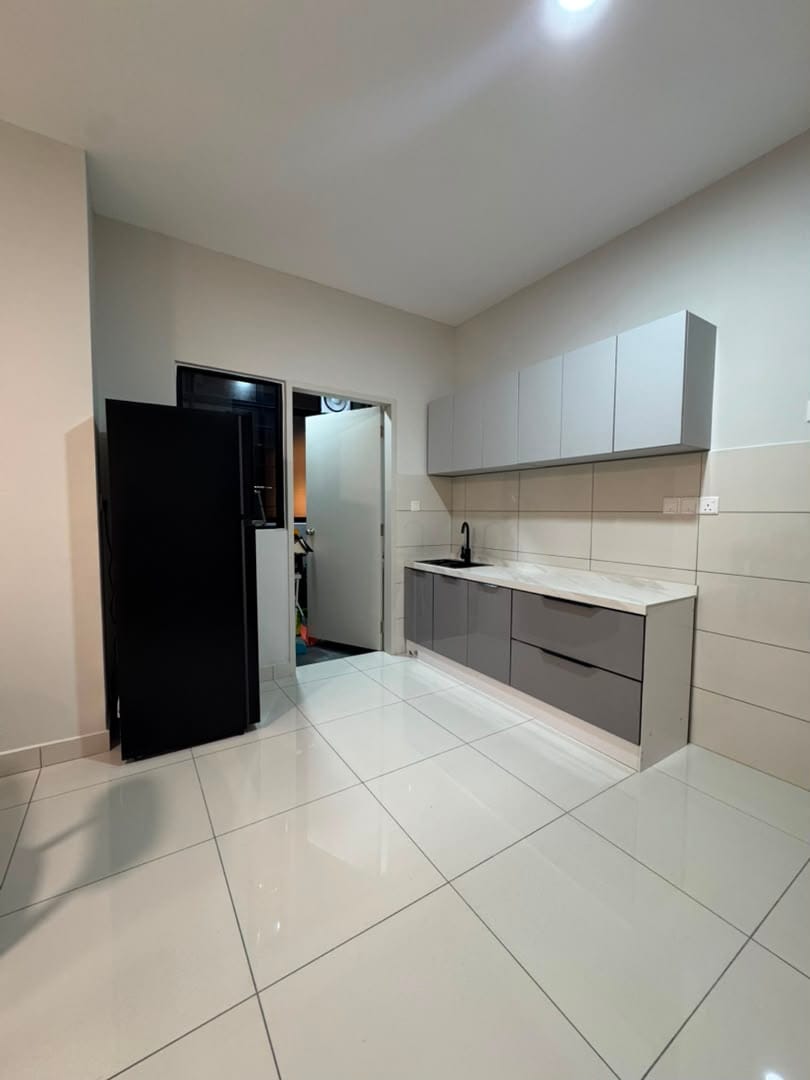 Kitchen - 2-Bedroom Condo, Fully Furnish, Bangsar South - Image 7