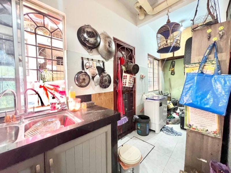 Kitchen - BOOKING RM1K, Deposit Flexible – Double Storey Terrace Seksyen 2, Bandar Bukit Mahkota Bangi - Image 10