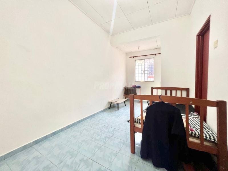 Bedroom - BOOKING RM1K, Deposit Flexible – Double Storey Terrace Seksyen 2, Bandar Bukit Mahkota Bangi - Image 14
