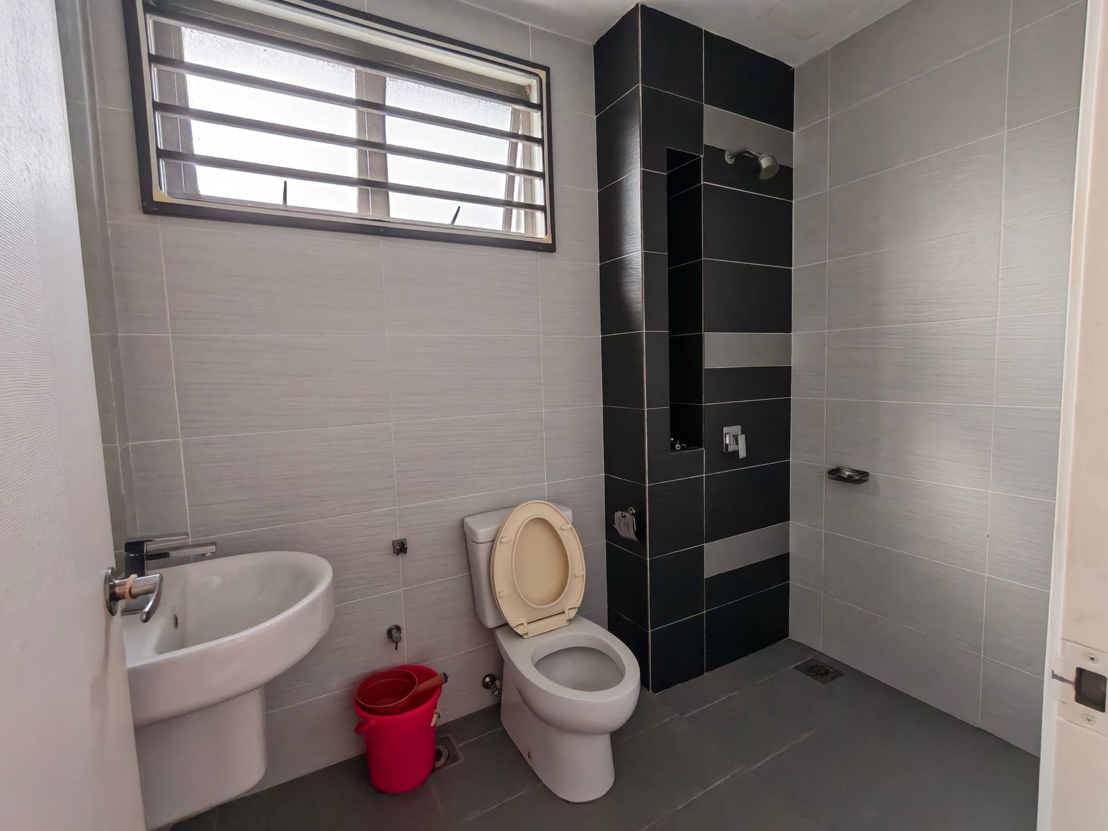 Quas Residence, Taman Bukit Ria Kajang, Zero Lot Bangalow - Image 19