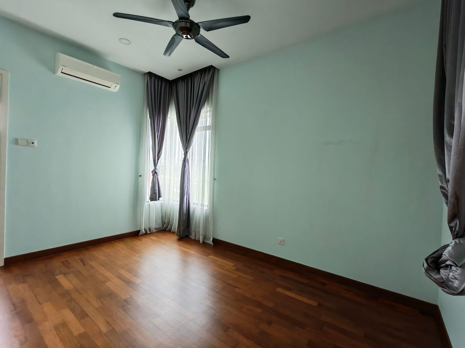 Quas Residence, Taman Bukit Ria Kajang, Zero Lot Bangalow - Image 24
