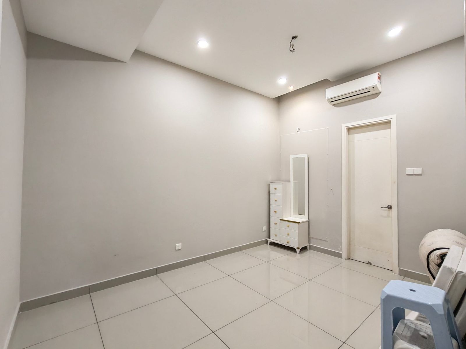 Quas Residence, Taman Bukit Ria Kajang, Zero Lot Bangalow - Image 8
