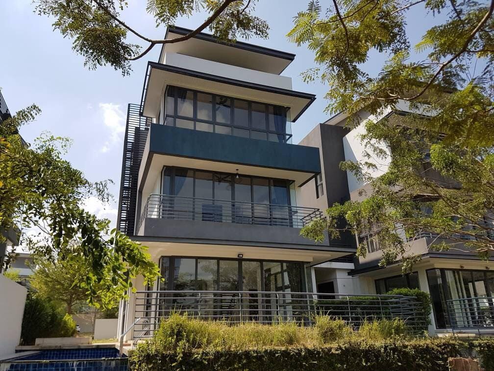 3 Storey Semi-D Twin Villa - Image 1