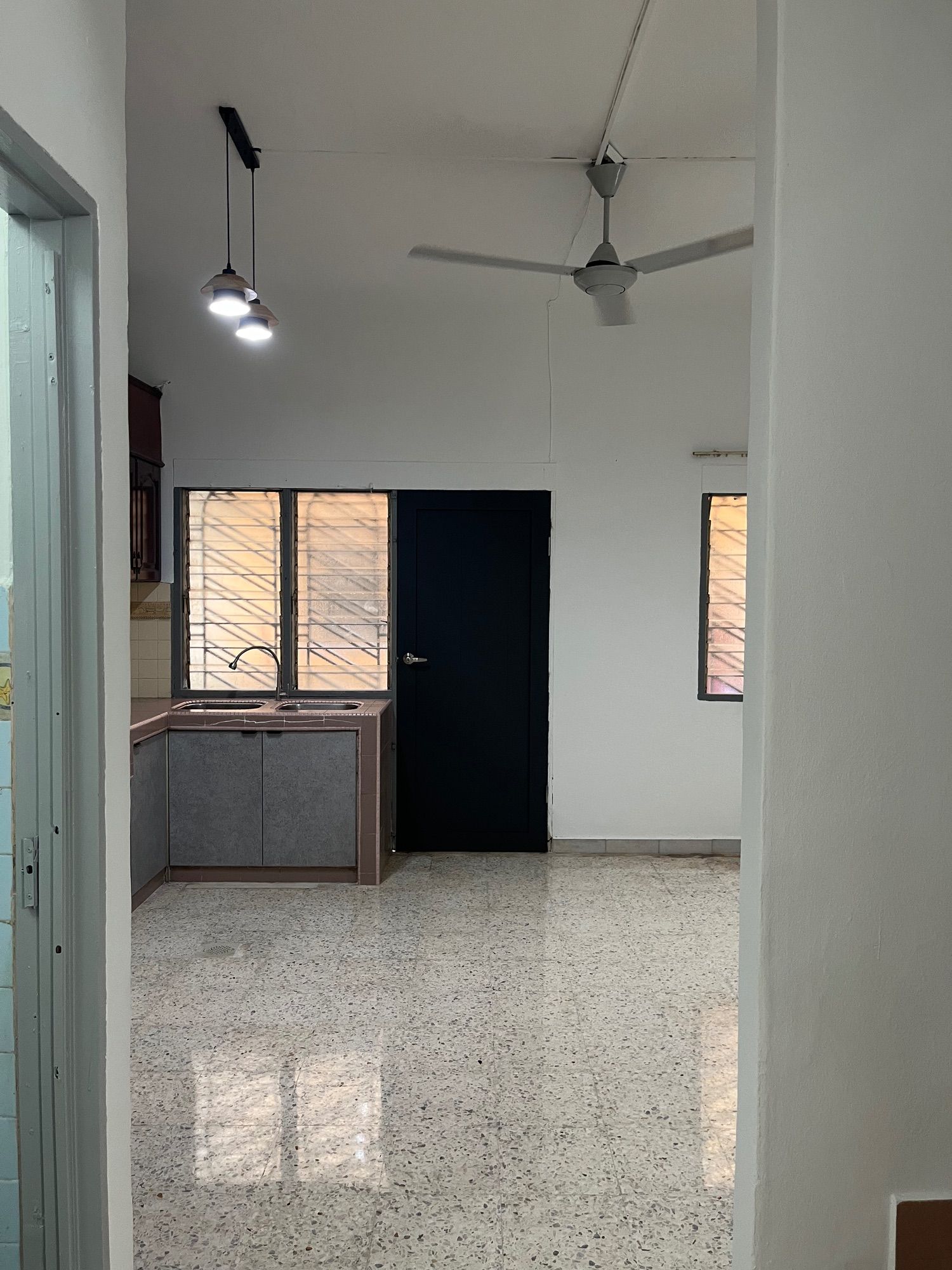 Kitchen - Newly painted Double Storey 18x55ft House in Taman Klang Utama, Klang - Image 21
