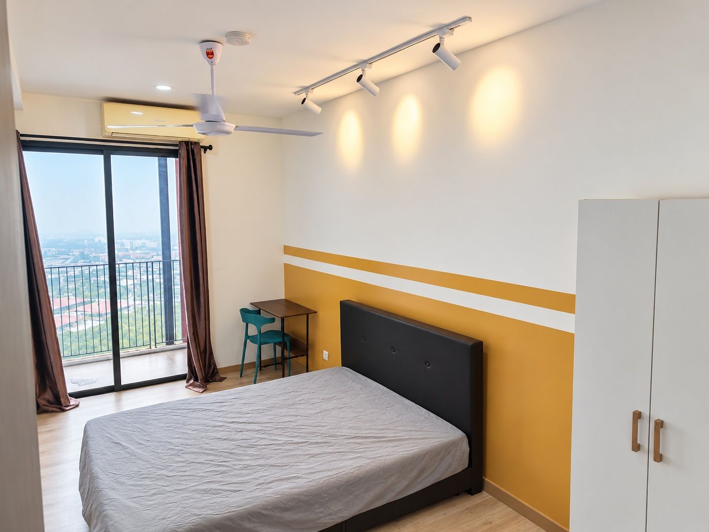 【For Rent】Emporis @Kota Damansara Fully Furnished Unit - Image 1