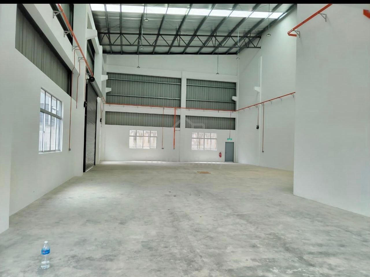 CORNER LOT 3 STOREY SEMI DETACH WAREHOUSE FACTORY XME NILAI - Image 2