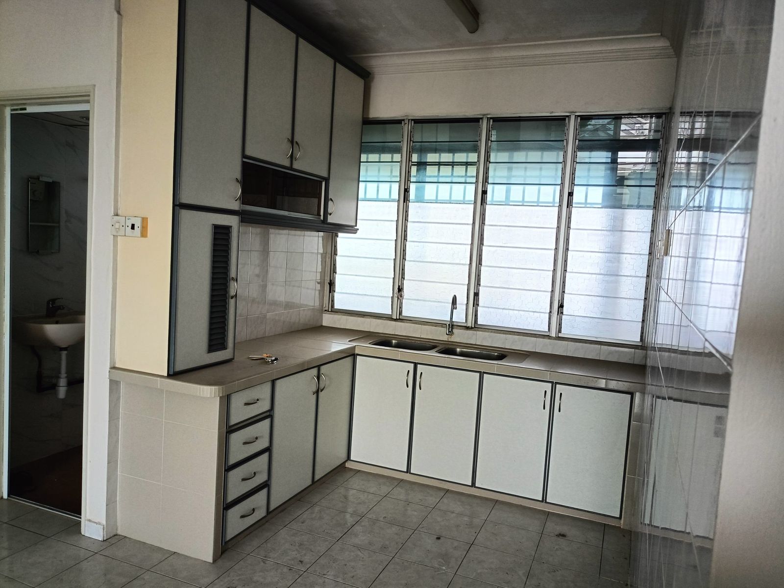 N-PARK Condominium near USM Gelugor Penang For Sale - Image 5
