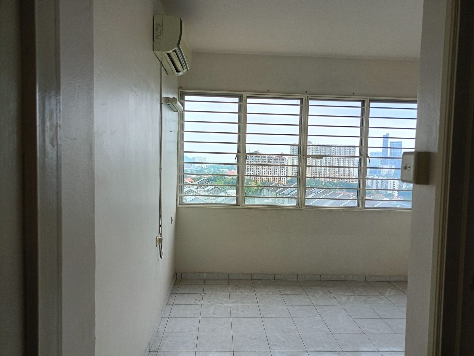 N-PARK Condominium near USM Gelugor Penang For Sale - Image 6