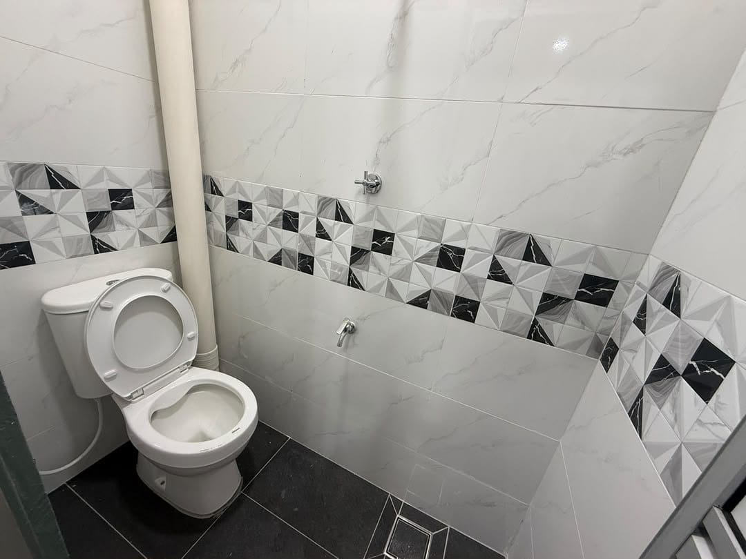 Bathroom - FOR SALE | Double Storey Low-Medium Cost House @ Bandar Putra Kulai | Freehold | RM370K - Image 2