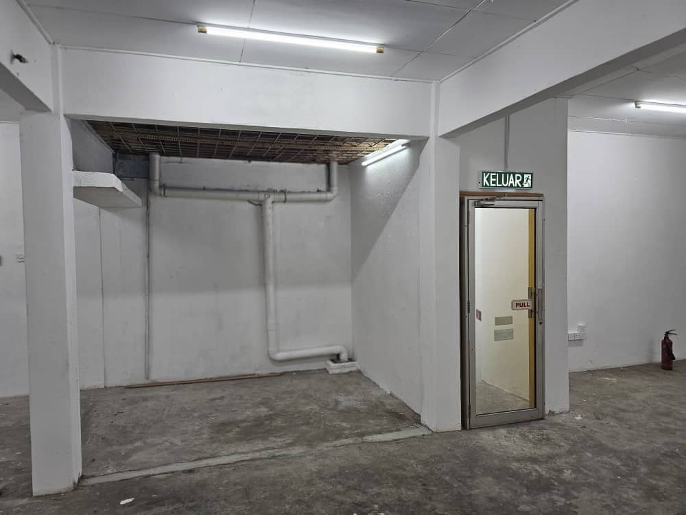 BASIC SHOP HOUSE | PRICED TO RENT FAST - Image 6