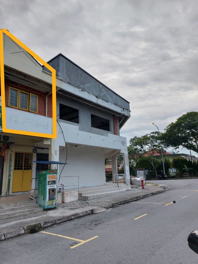 BASIC SHOP HOUSE | PRICED TO RENT FAST - Image 1