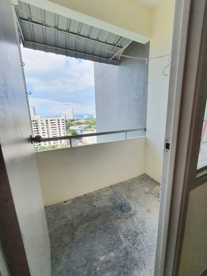H Block Permai Jaya High Floor Seaview Apartment - Image 6