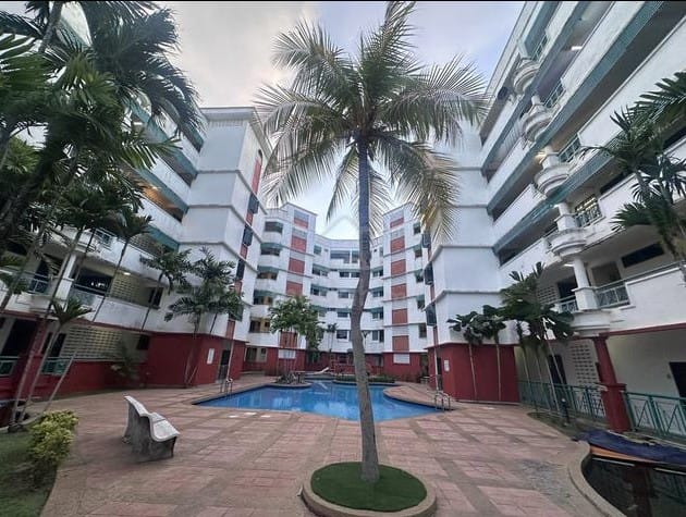 Pangsapuri Sri Molek Condominium (2604 sq Feet Condo for sale) ! CHEAPEST per sq Feet (RM 172 per sq feet) !  - Image 7