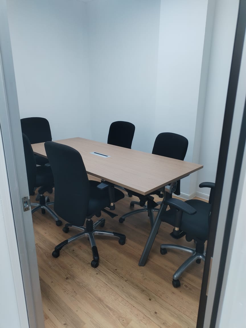 ELEVATE YOUR BUSINESS | TOP FLOOR | FULLY FURNISHED - Image 3