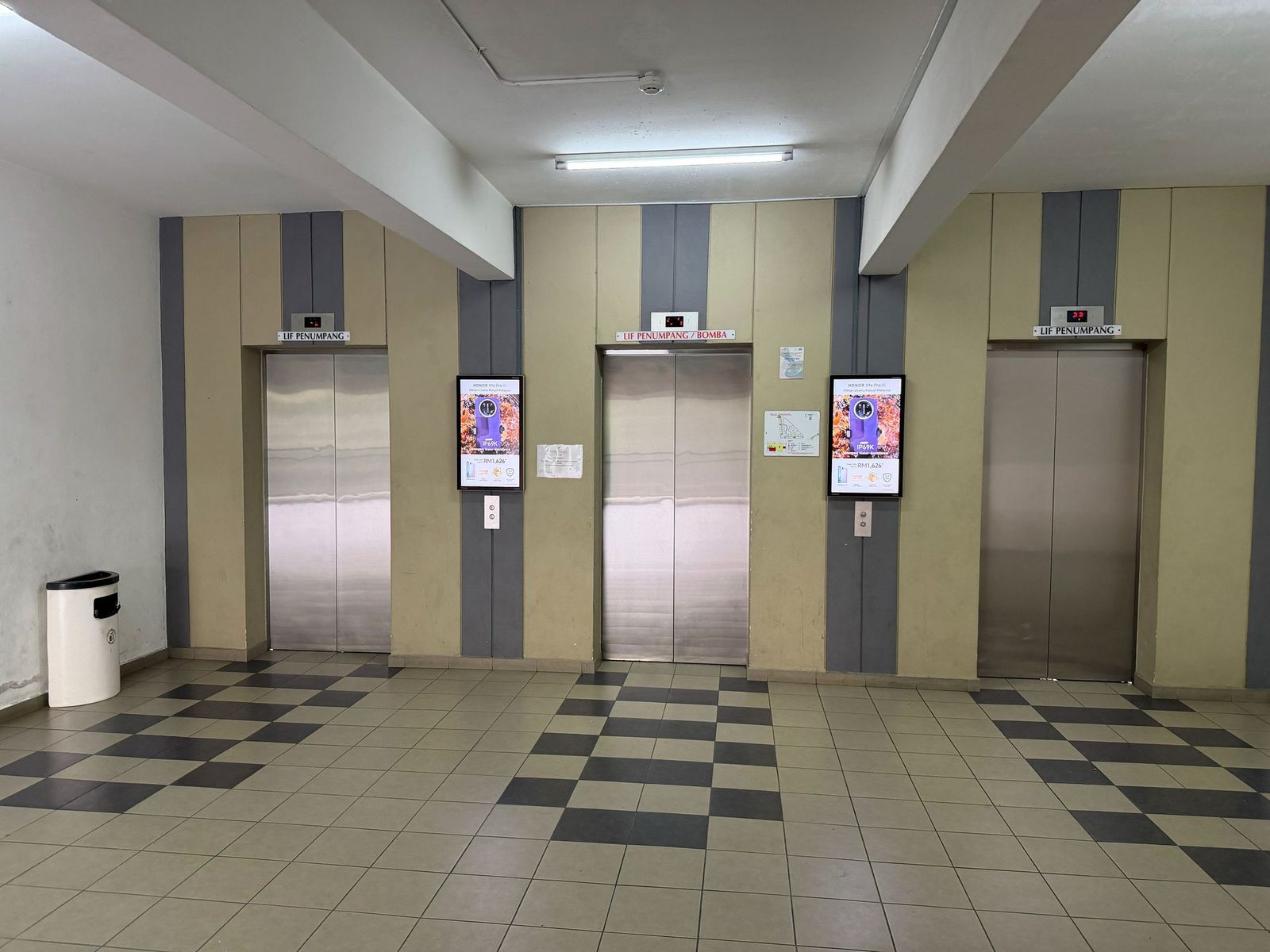 Lift area