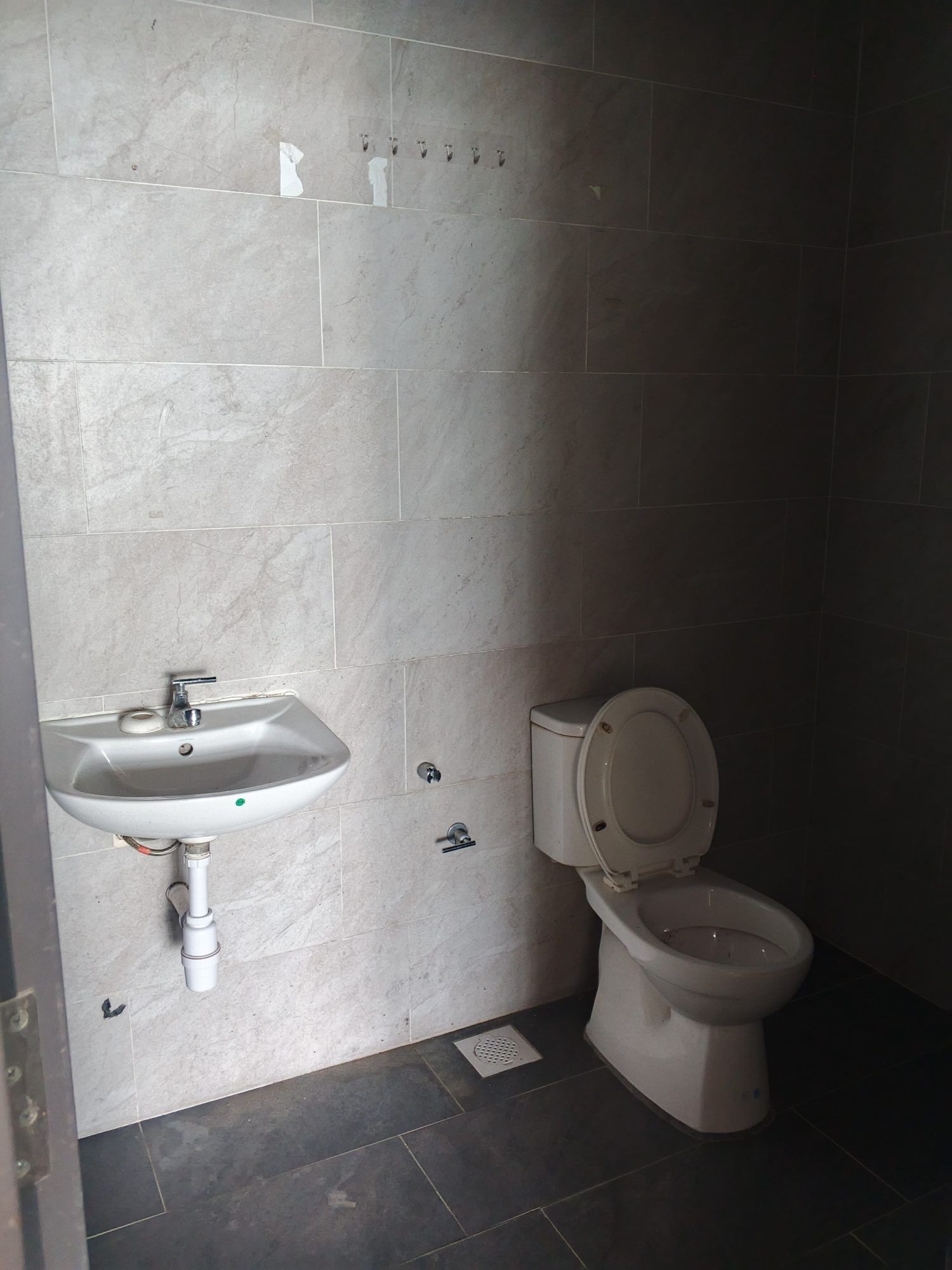 Emporis Kota damansara office lot for rent Petaling jaya Selangor good investment  - Image 3