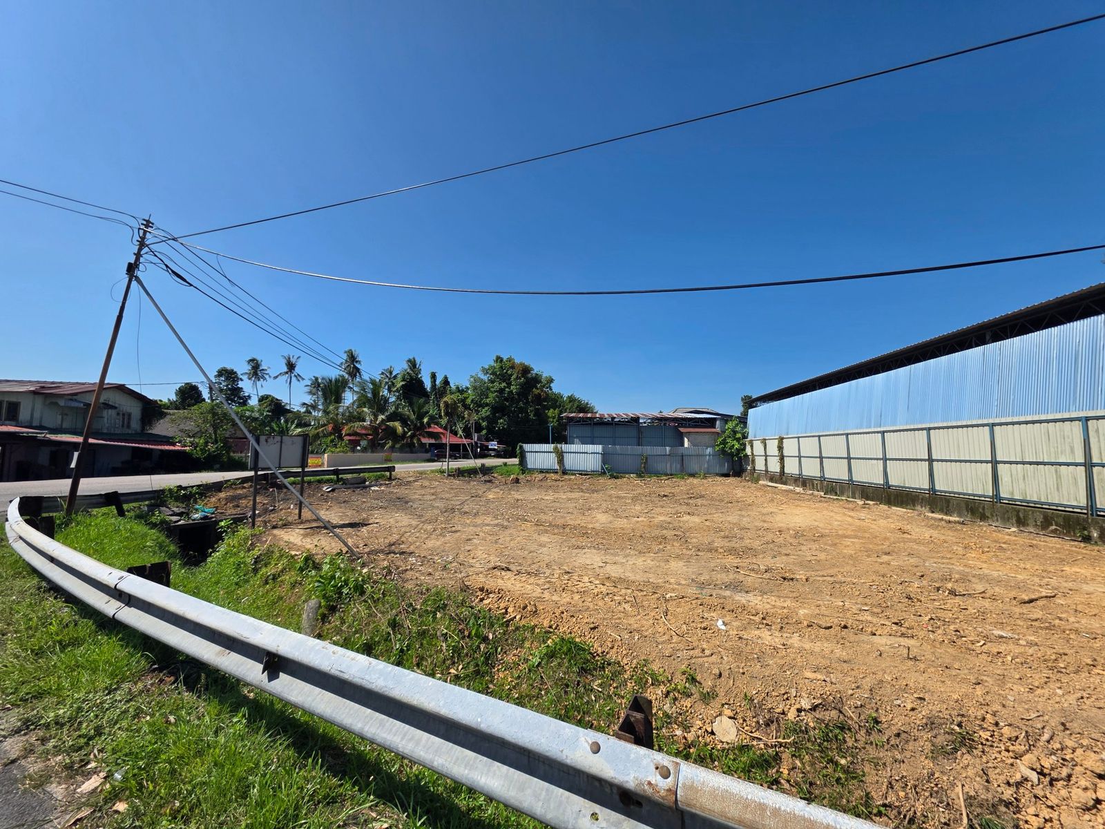 Tanah luas tepi jalan dalam kawasan Kota Bharu, Kelantan - Image 9