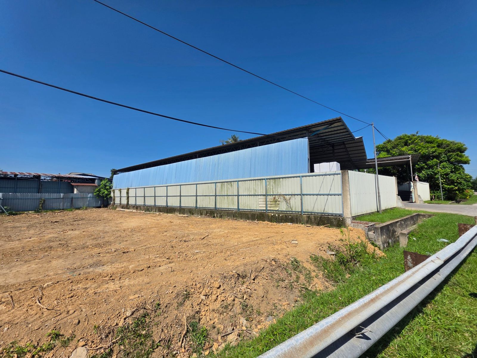 Tanah luas tepi jalan dalam kawasan Kota Bharu, Kelantan - Image 10
