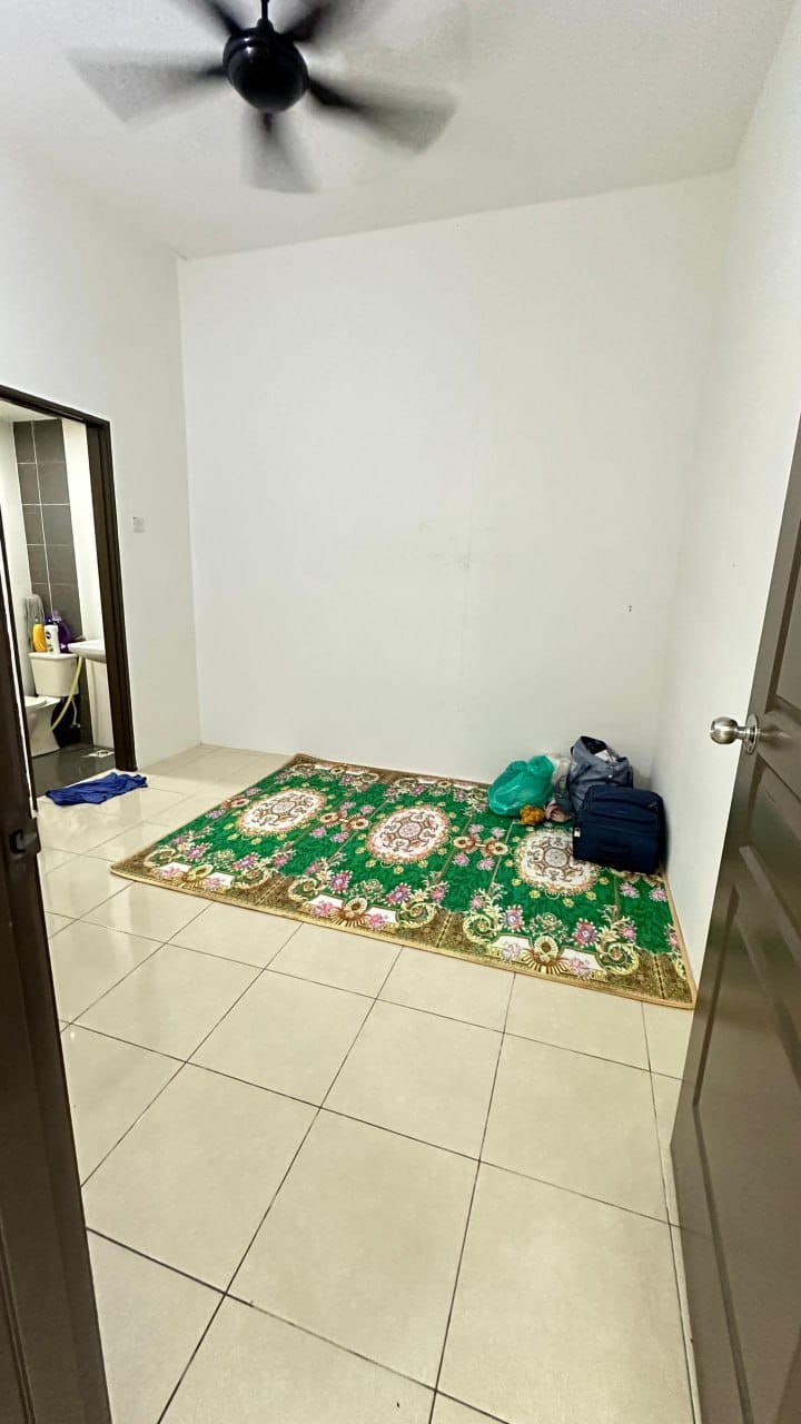 Double Storey Terrace, Lakeville, Bandar Universiti, Seri Iskandar Perak - Image 10