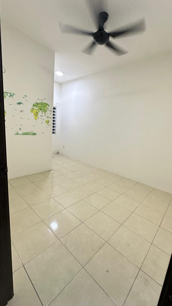 Double Storey Terrace, Lakeville, Bandar Universiti, Seri Iskandar Perak - Image 6