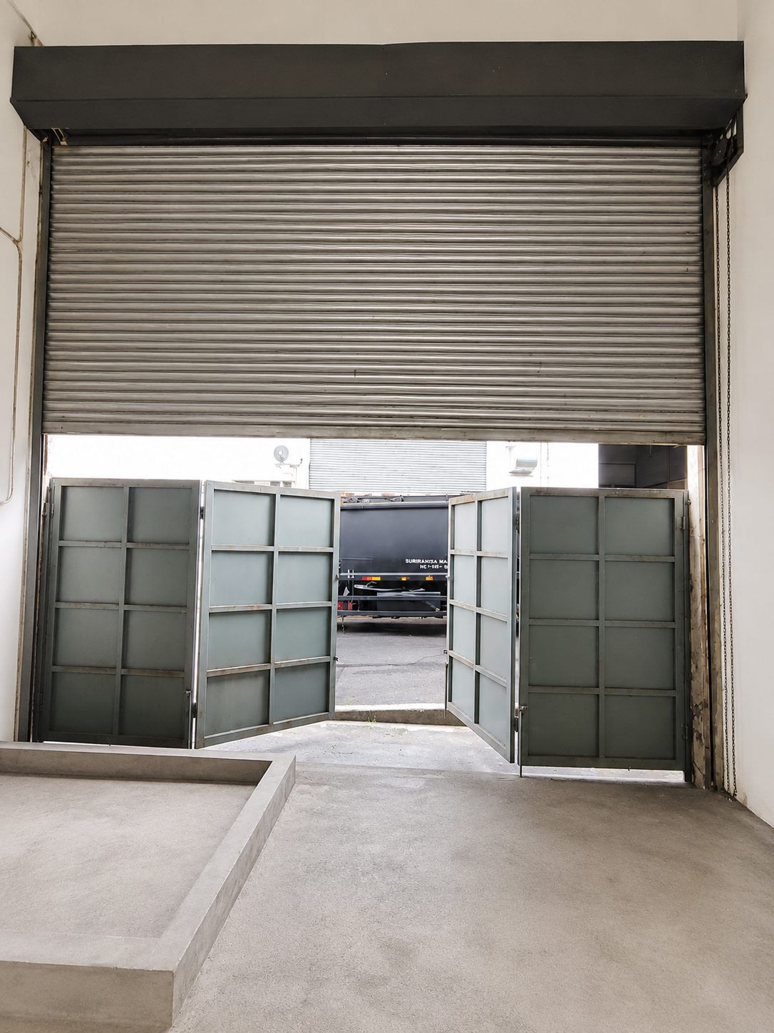 3,600 sqft Factory Warehouse For Rent Taman Perindustrian Sawit Baru, Kulai | RM2,800 - Image 2