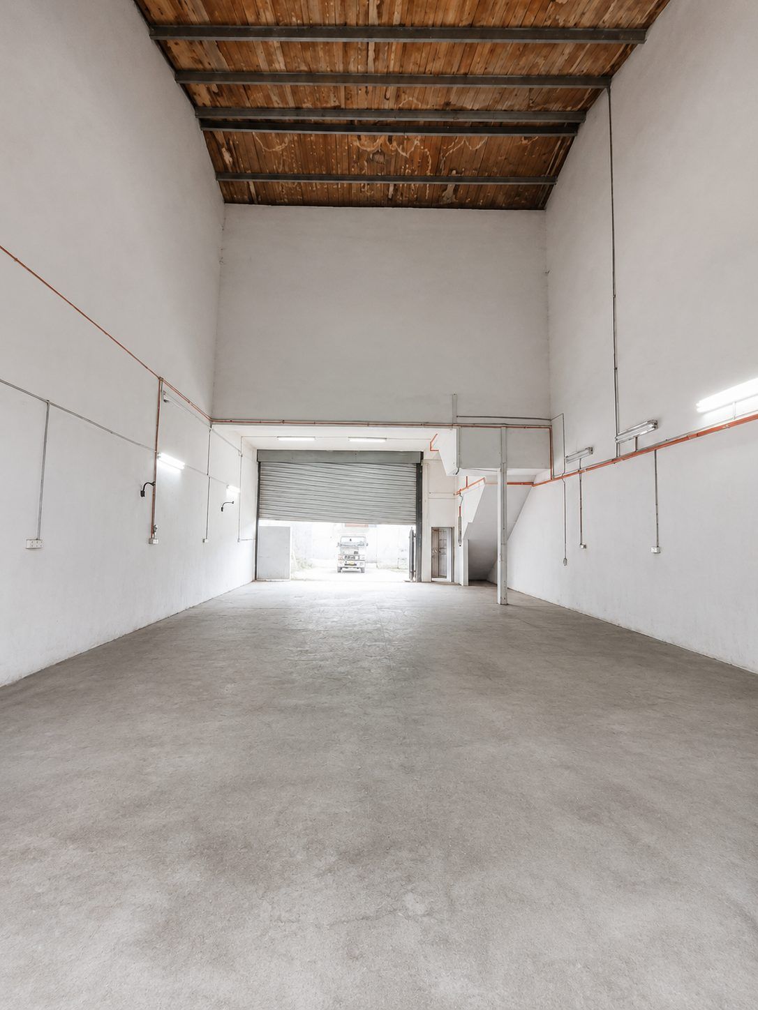 3,600 sqft Factory Warehouse For Rent Taman Perindustrian Sawit Baru, Kulai | RM2,800 - Image 4
