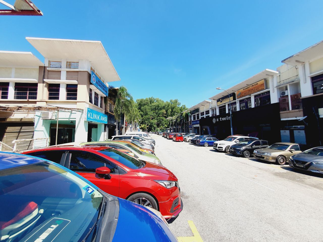 SHOPLOT NEAR WANGSA WALK FOR SALE - Image 2