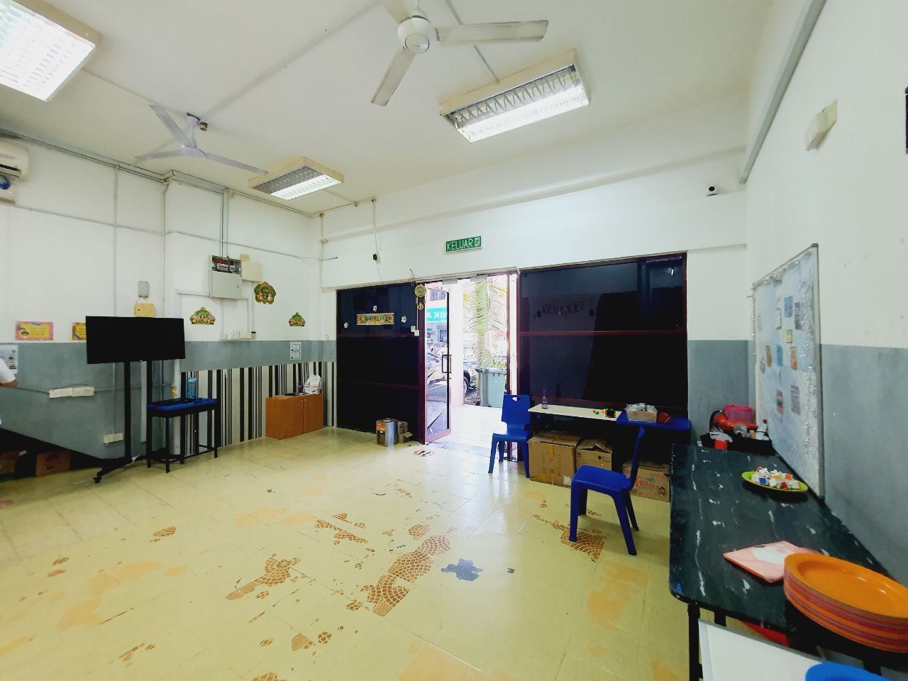 SHOPLOT NEAR WANGSA WALK FOR SALE - Image 27