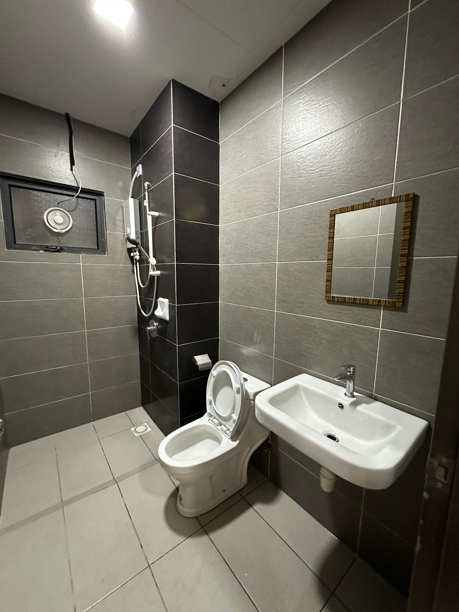 The Henge @ Kepong | Partially Furnished Condo for Rent (READY TO MOVE IN) - Image 9