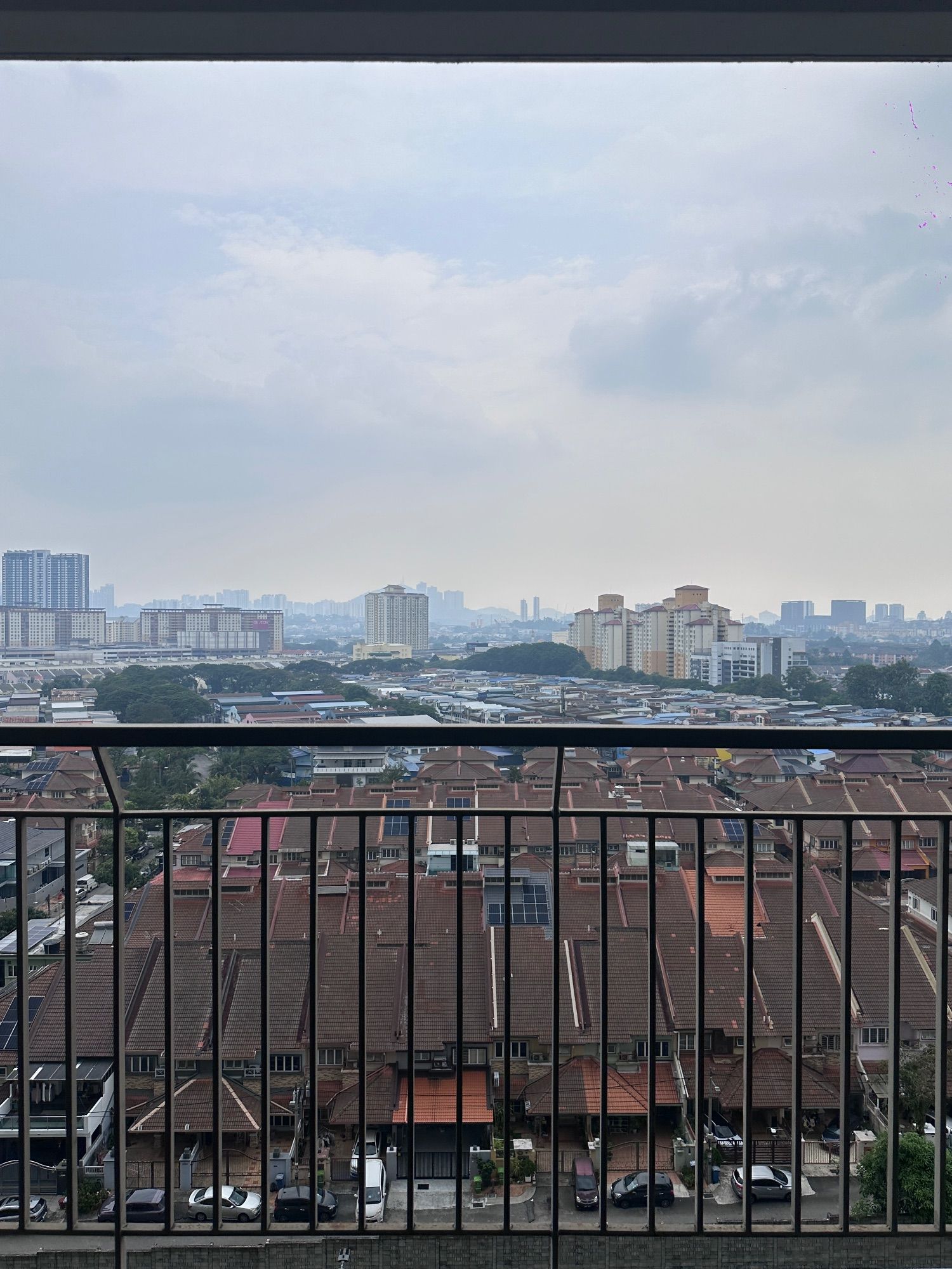 The Henge @ Kepong | Partially Furnished Condo for Rent (READY TO MOVE IN) - Image 5