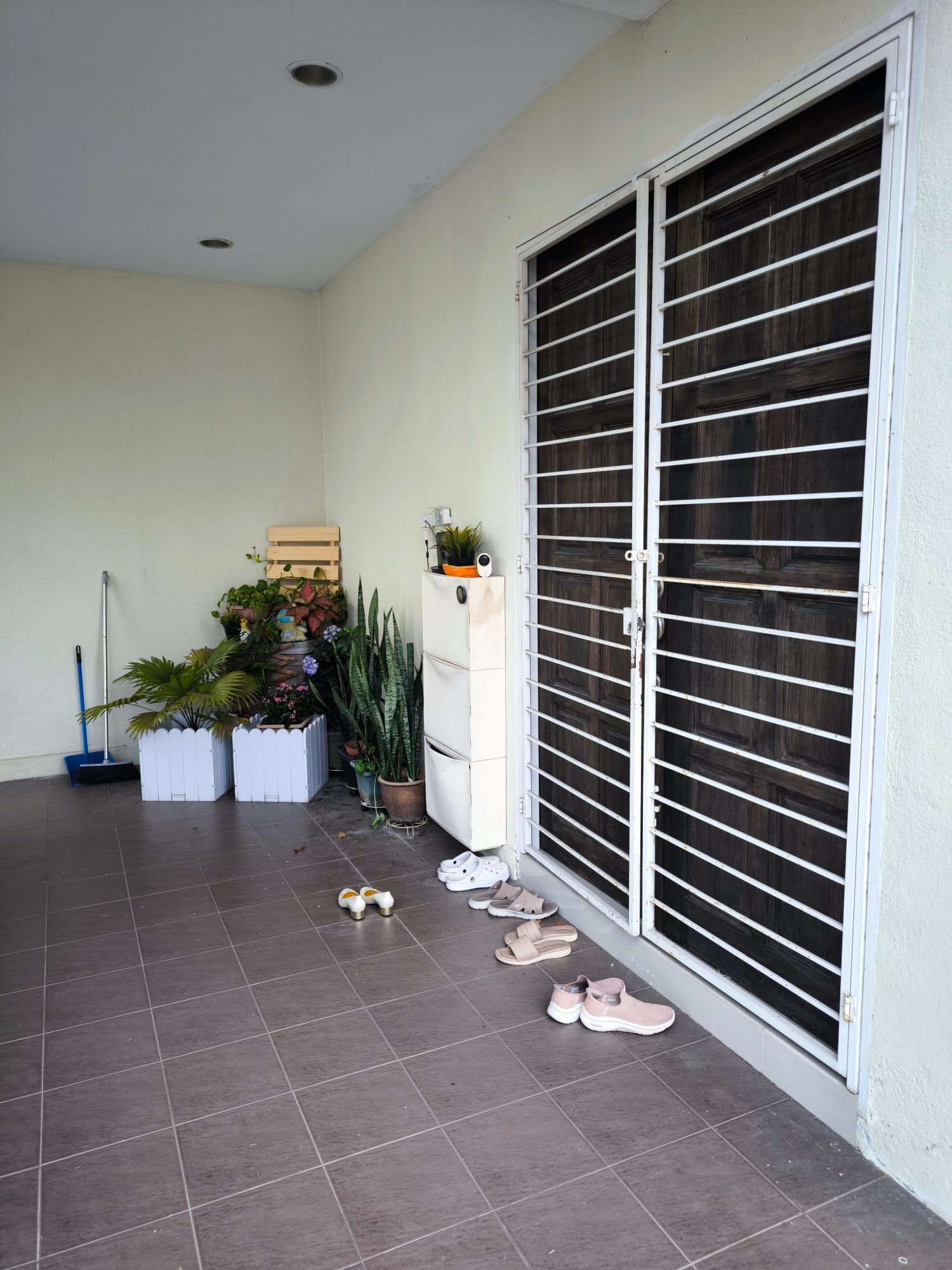 Spacious 4-bedroom Bungalow in Taman Mutiara Barat Cheras - Image 6