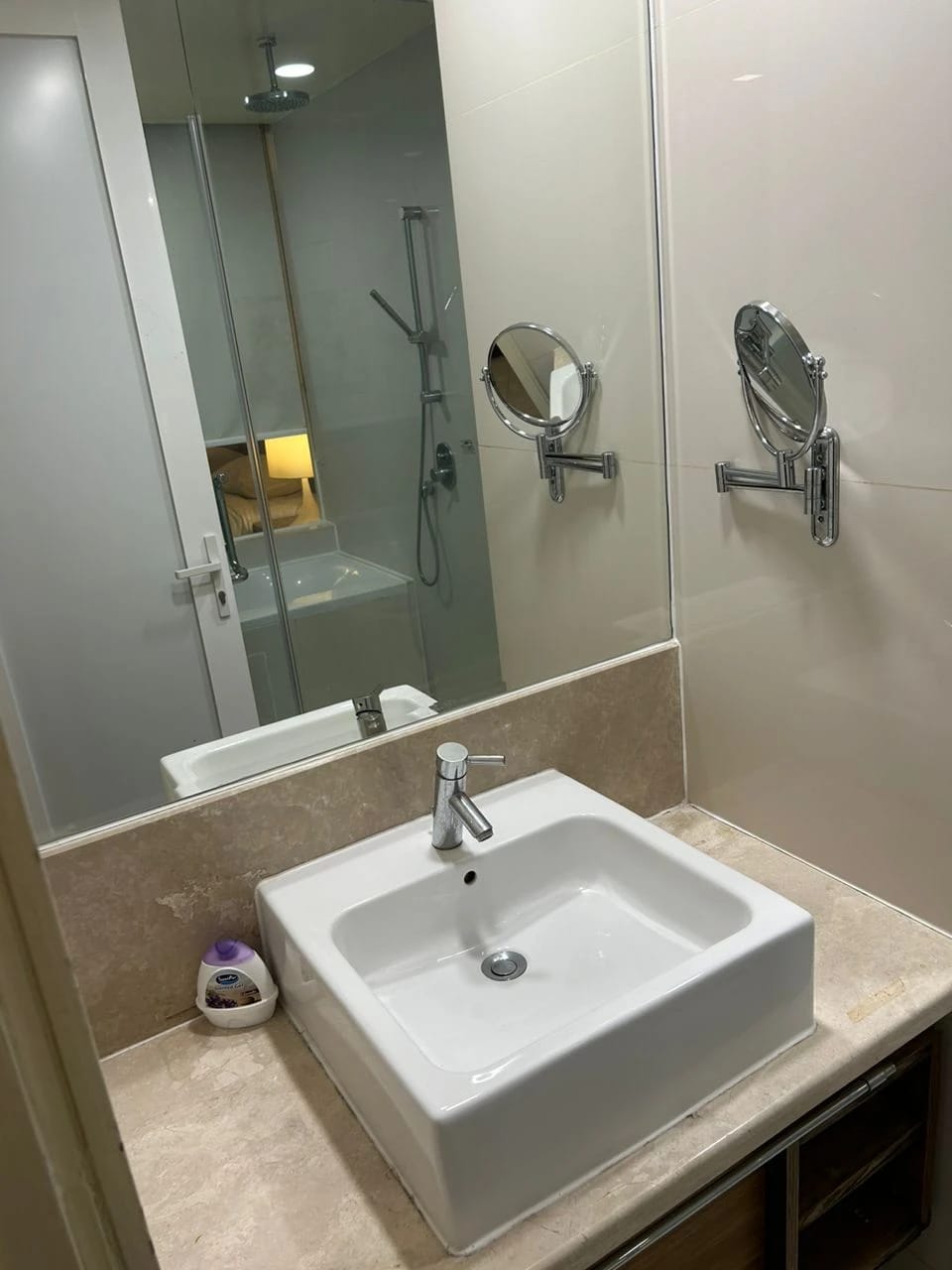 163 Service Suites fully furnish  - Image 2