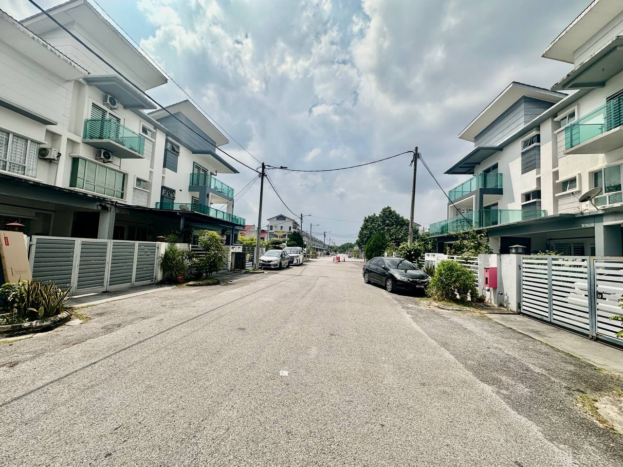 🔥🔥 BELOW MARKET VALUE🔥🔥[HOT AREA] DOUBLE STOREY TERRACE, TAMAN DESA RESTU, KOTA WARISAN, SEPANG. - Image 6
