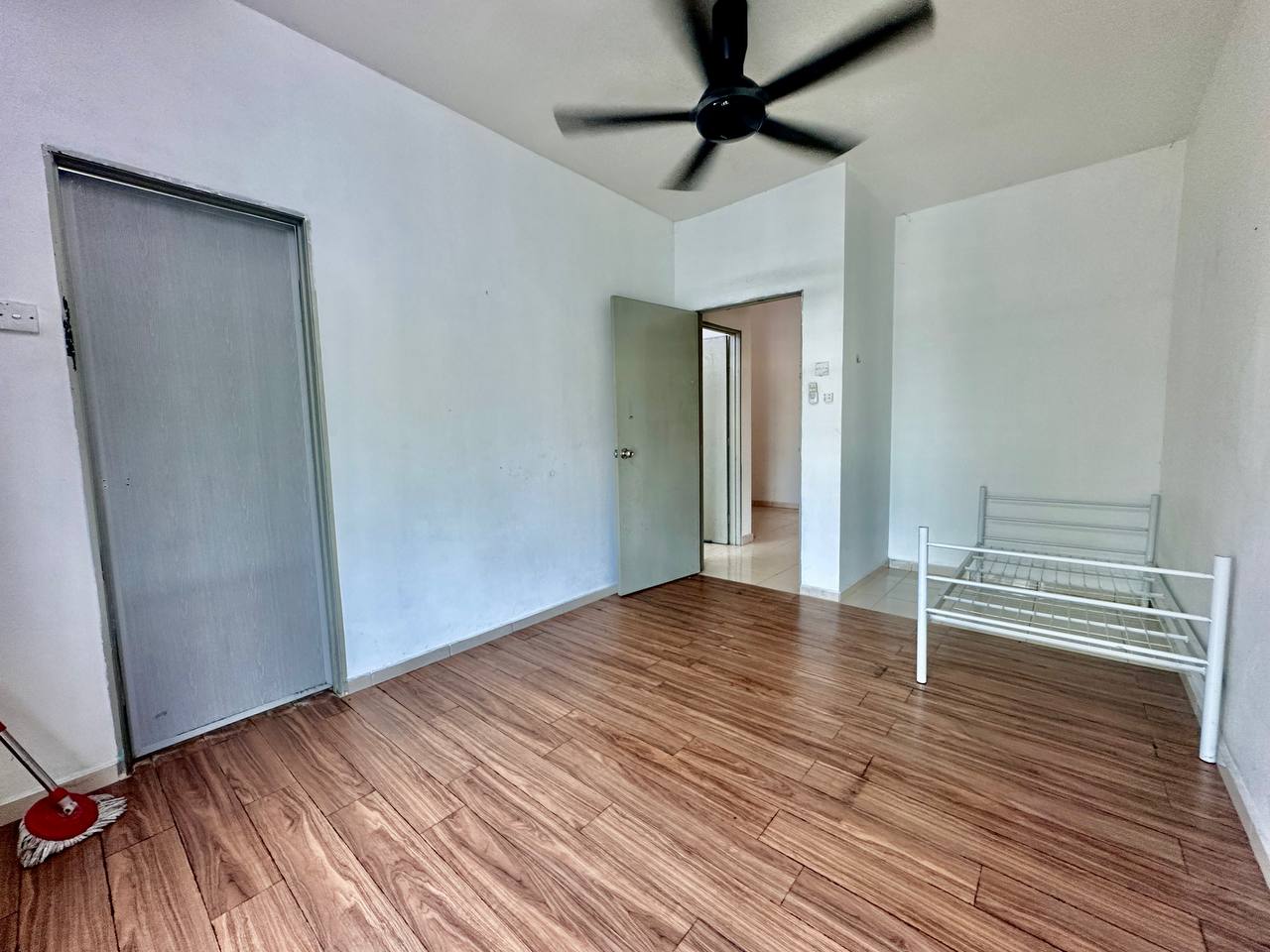 🔥🔥 BELOW MARKET VALUE🔥🔥[HOT AREA] DOUBLE STOREY TERRACE, TAMAN DESA RESTU, KOTA WARISAN, SEPANG. - Image 23