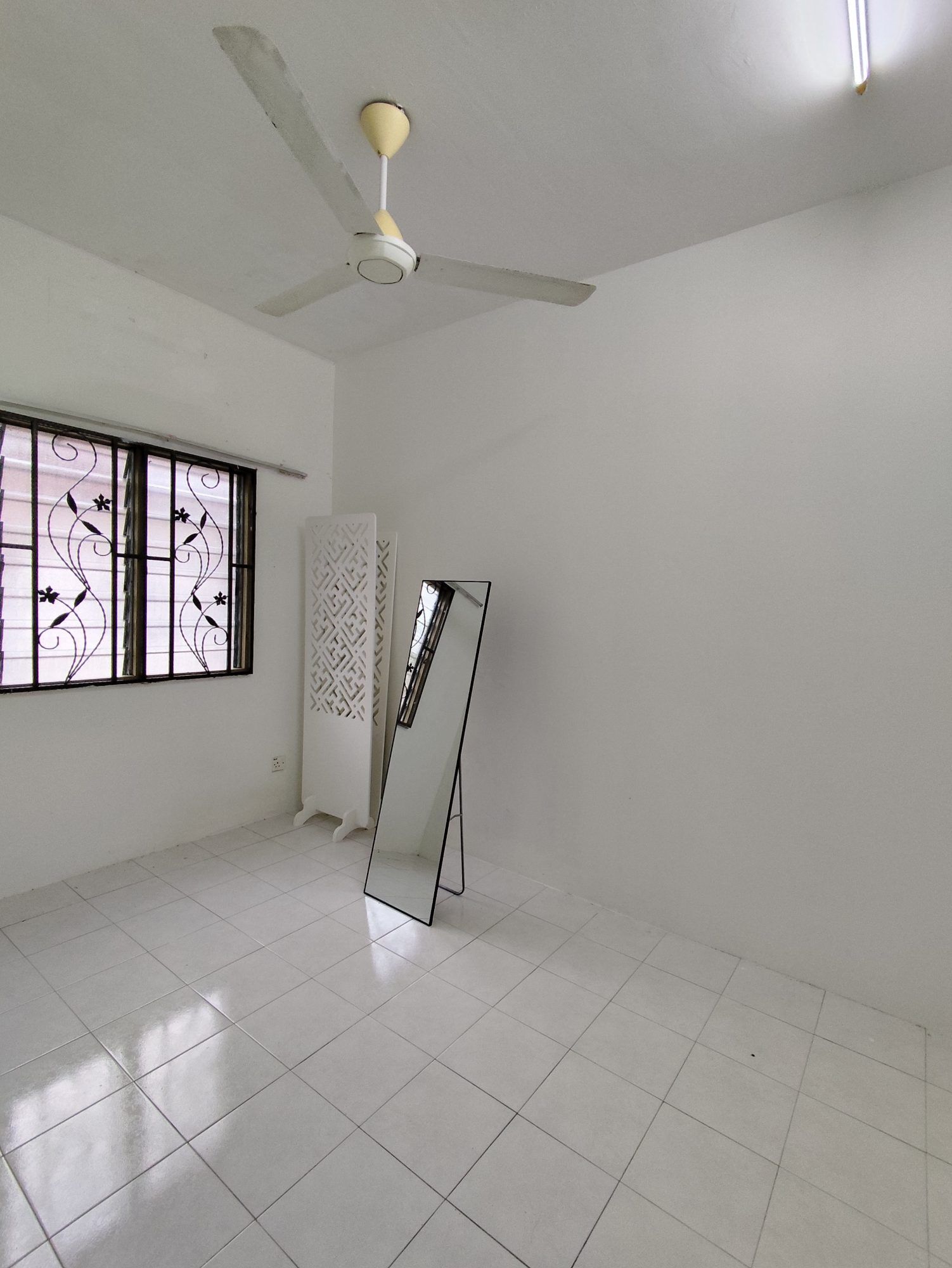 Single storey terrace house Jasper Jaya Galena Kristal Mutiara Templer - Image 7