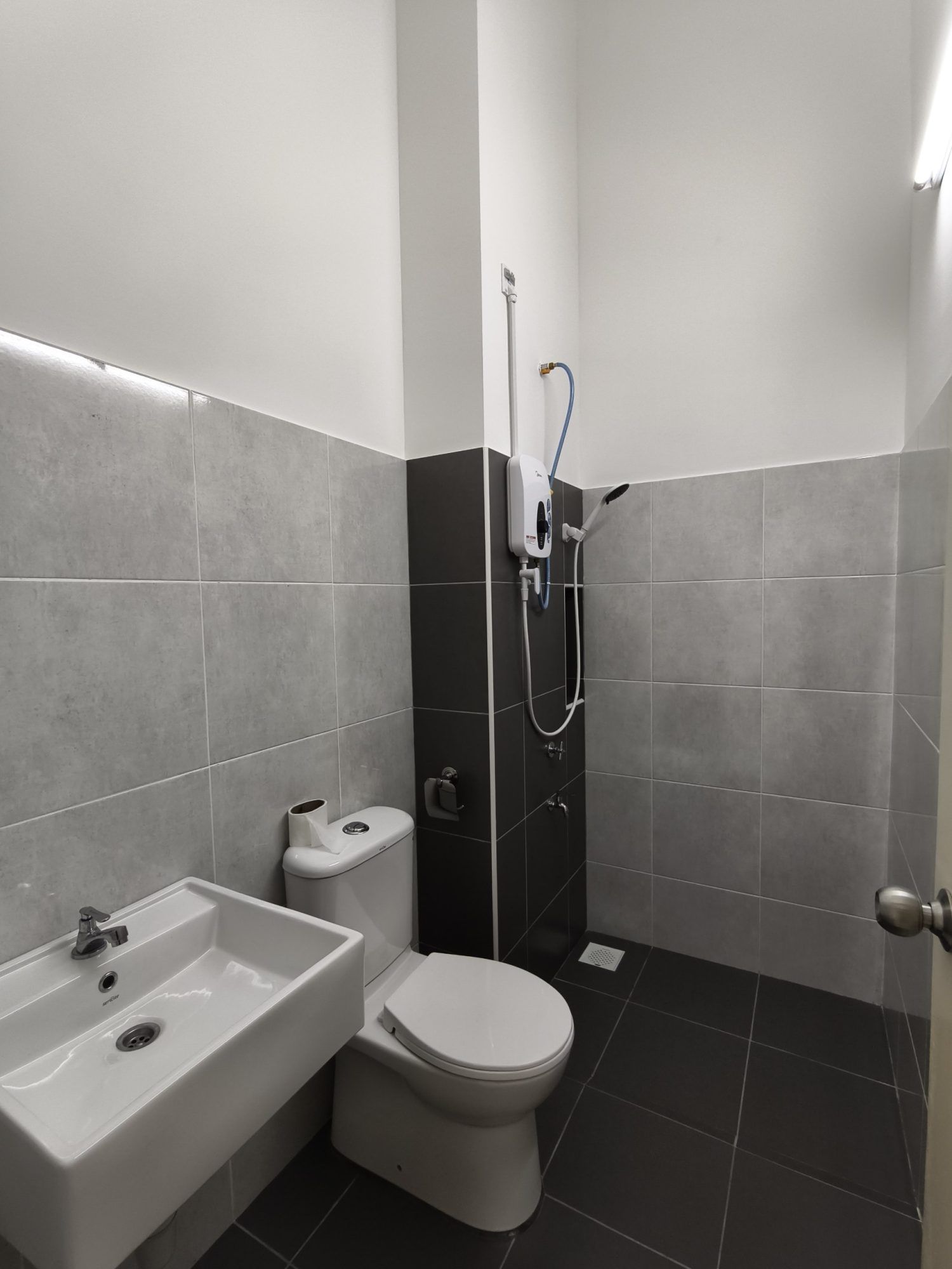 4 Bedroom Single Storey House @ Jalan Bayan, Bandar Putra Kulai | RM1,800 - Image 12