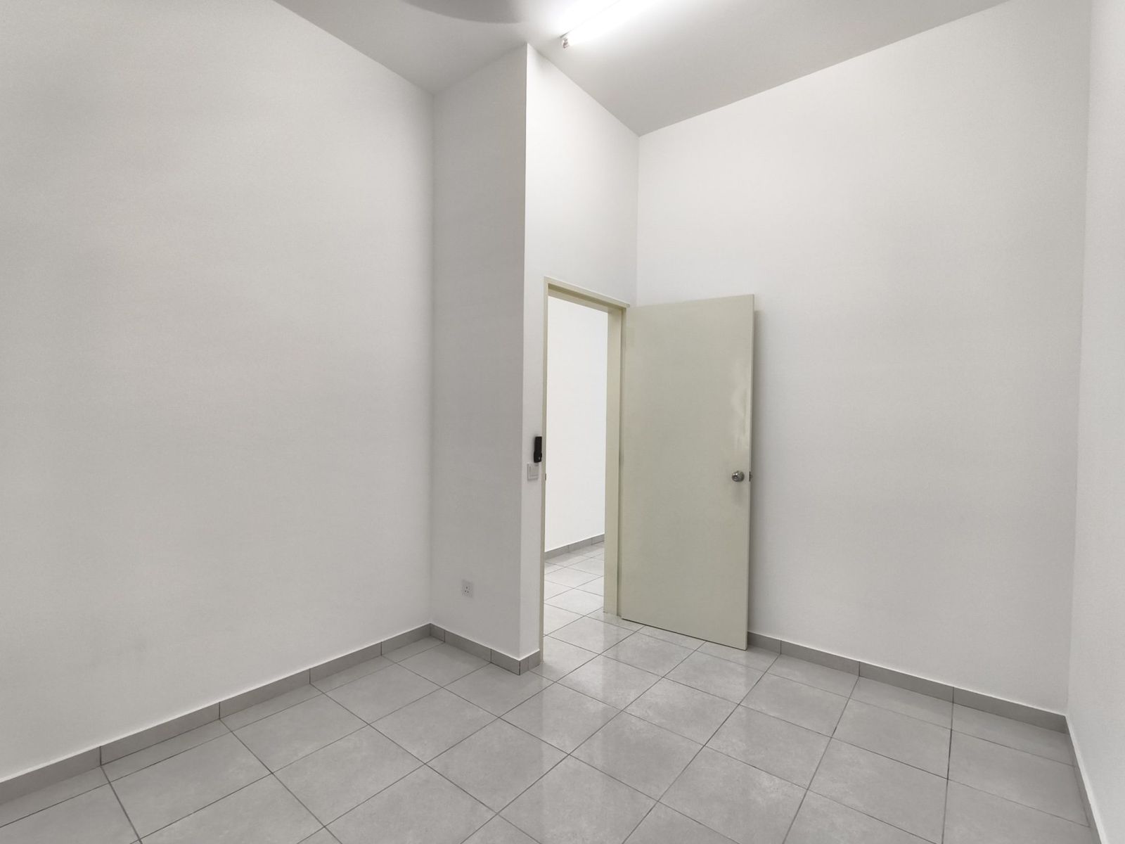 4 Bedroom Single Storey House @ Jalan Bayan, Bandar Putra Kulai | RM1,800 - Image 6