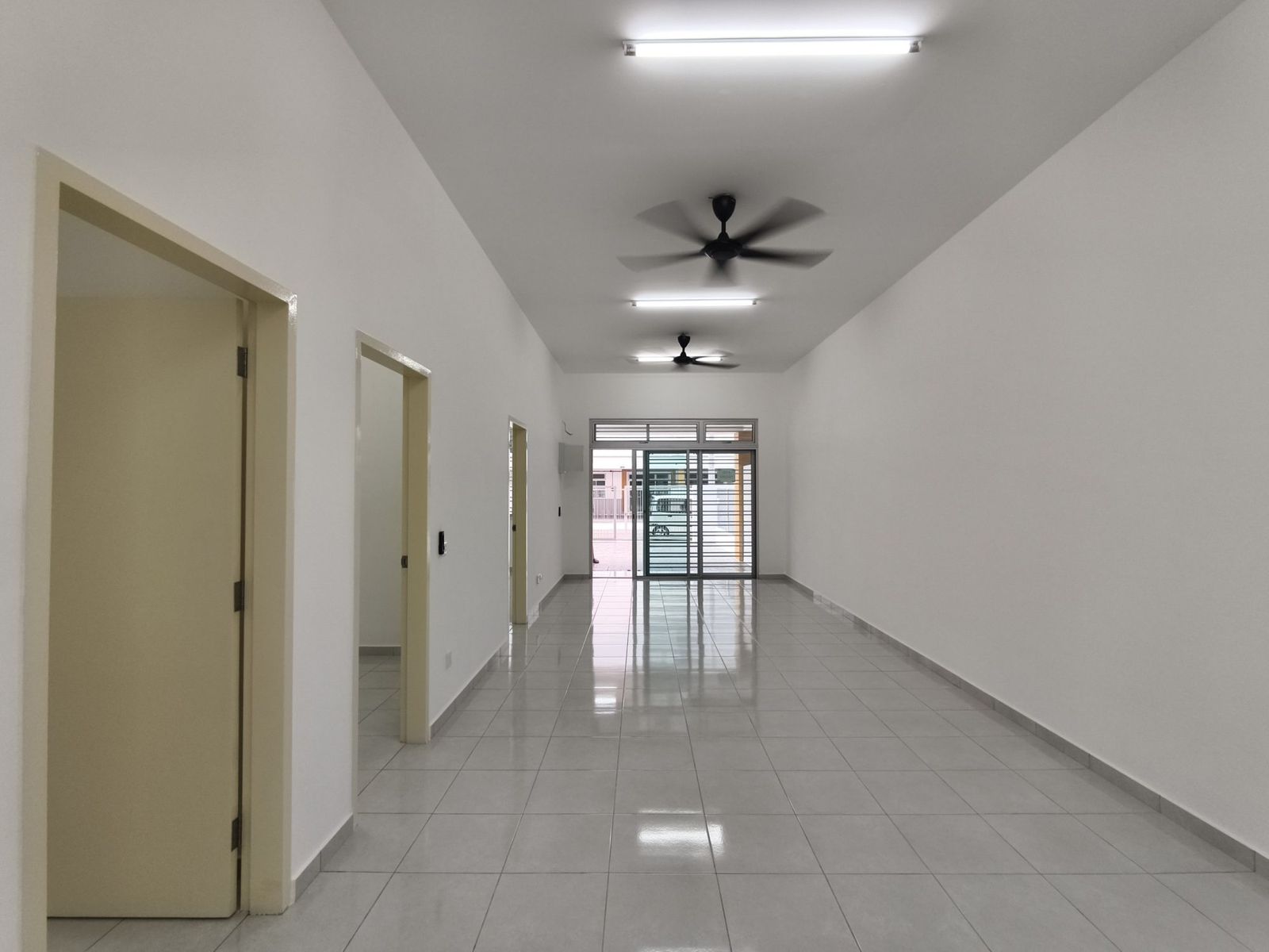 4 Bedroom Single Storey House @ Jalan Bayan, Bandar Putra Kulai | RM1,800 - Image 9