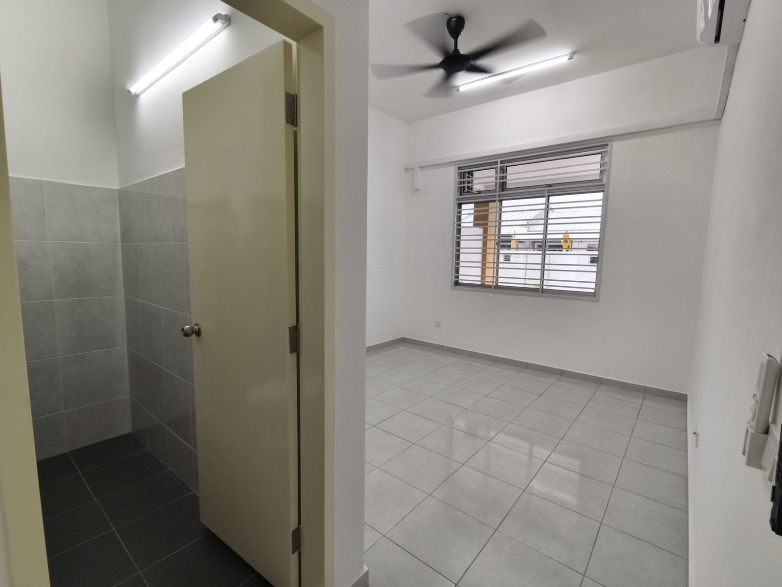 4 Bedroom Single Storey House @ Jalan Bayan, Bandar Putra Kulai | RM1,800 - Image 16