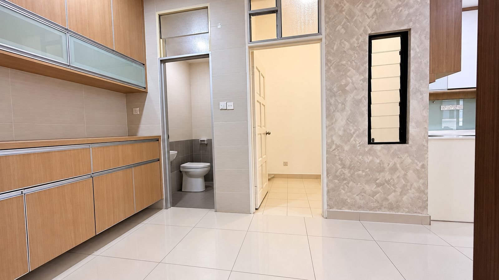 Fully Furnished 2-Storey Semi-D in Setia Damai 14, Setia Alam For Sale | 4,200 sqft Built-up - Image 13